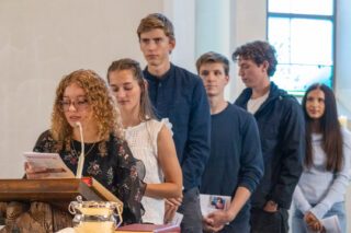 Die MaZ tragen ihre Fürbitten vor.  Foto: SMMP/Ulrich Bock